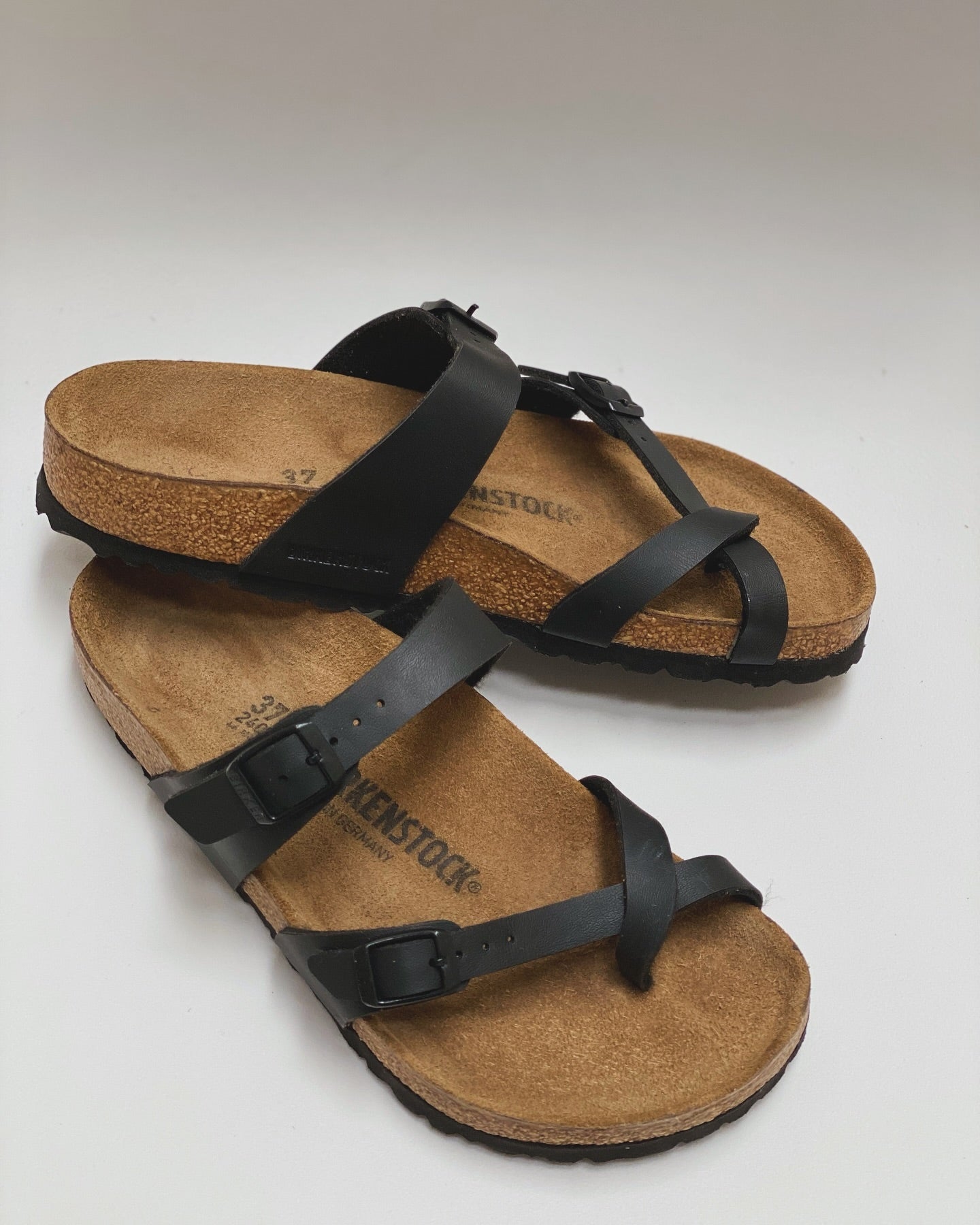 ComfortFit 8 - Mixed Leather Sandal | Color : Black